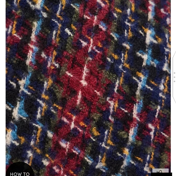 🆕  HOODED PLAID RUANA - Picture 5 of 7